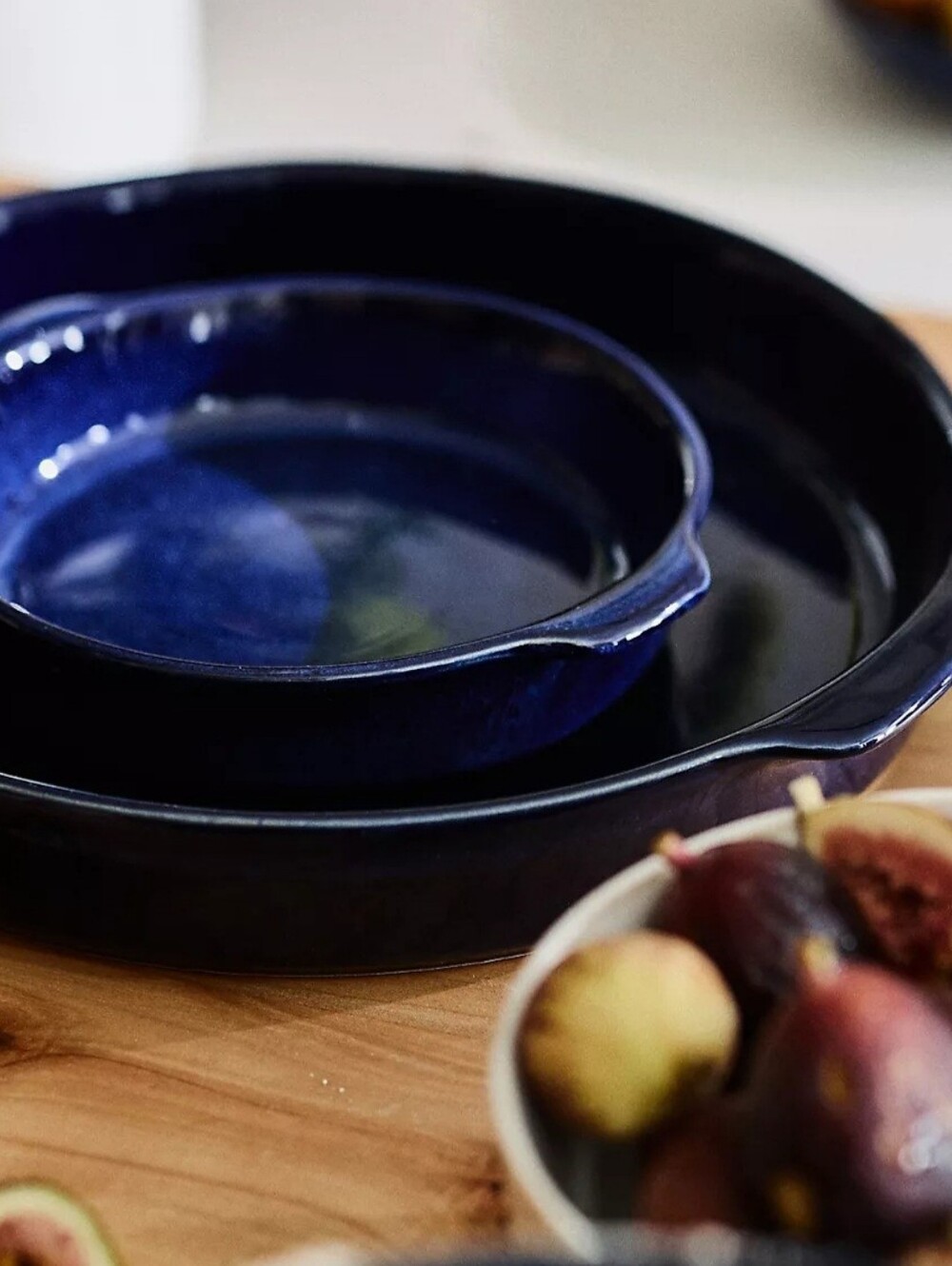 Anthropologie, Rowen Portuguese Stoneware Pie Dish